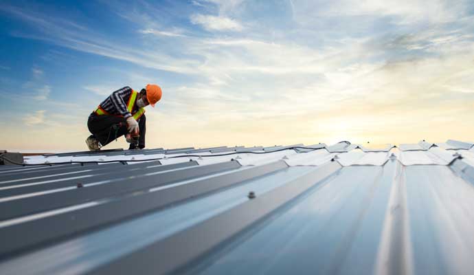 Commercial roof service