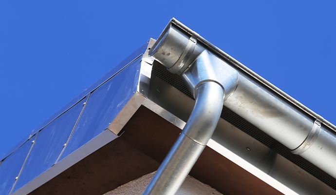 Newly installed Lifetime aluminum gutter